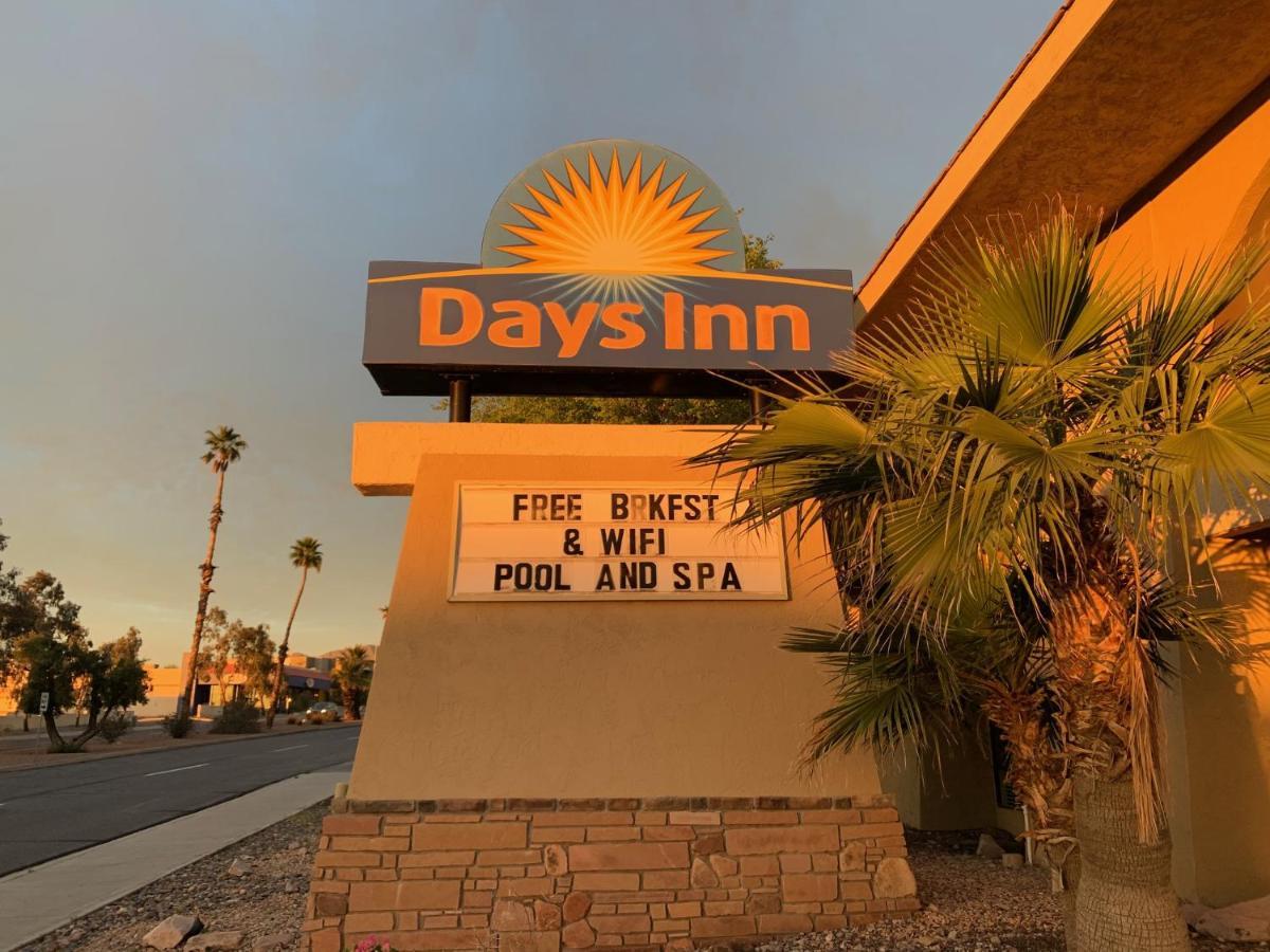 Days Inn By Wyndham Lake Havasu Lake Havasu City Bagian luar foto
