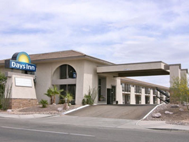 Days Inn By Wyndham Lake Havasu Lake Havasu City Bagian luar foto